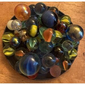Vintage Marbles Lot Of  53 Multi Color Cat Eye, Mixed Marbles & 4 Shooters.‎